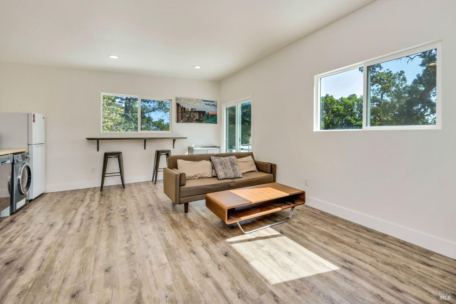 1617 Ronne Drive Santa Rosa CA 95404