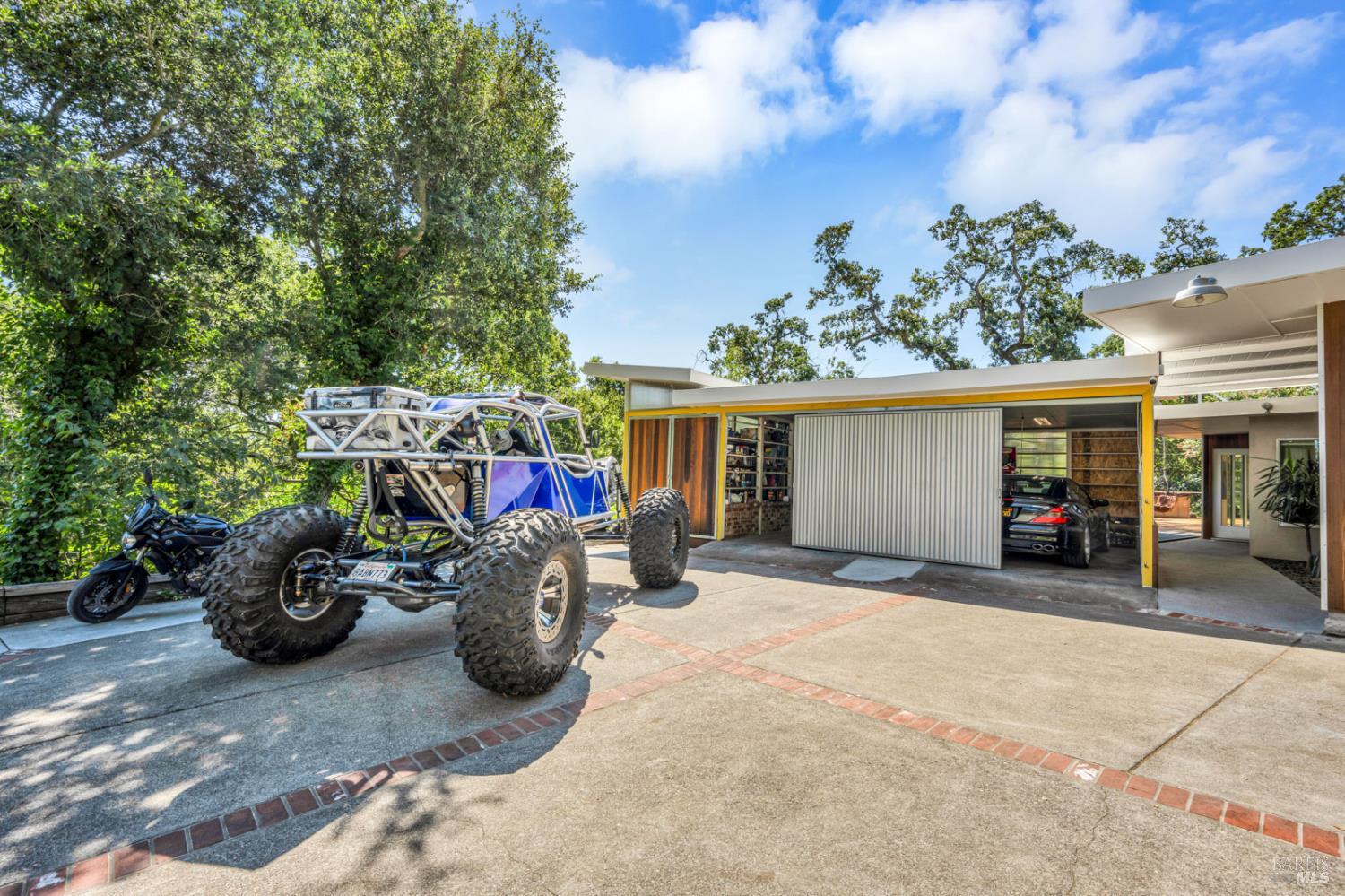 1617 Ronne Drive Santa Rosa CA 95404