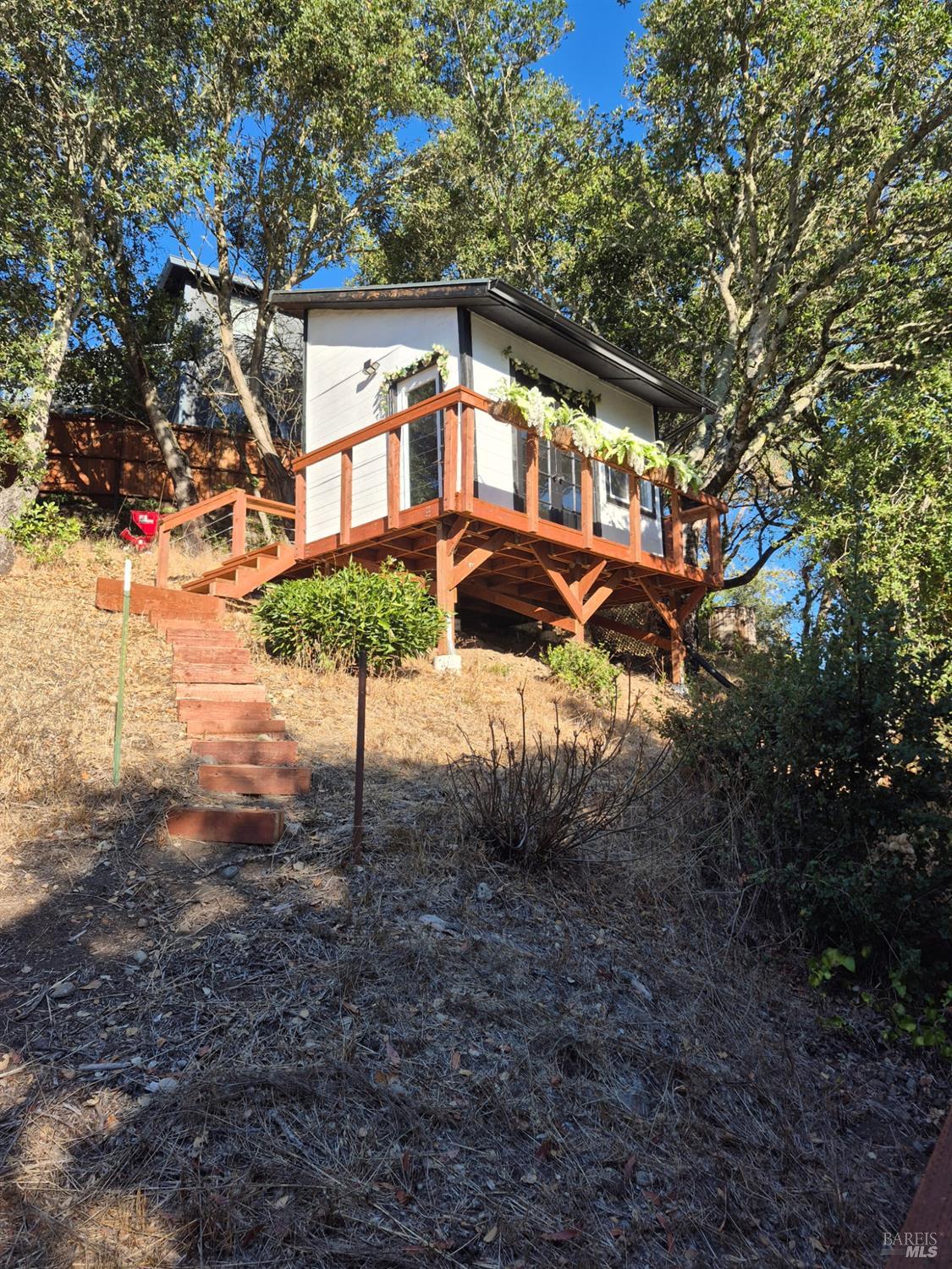 1617 Ronne Drive Santa Rosa CA 95404