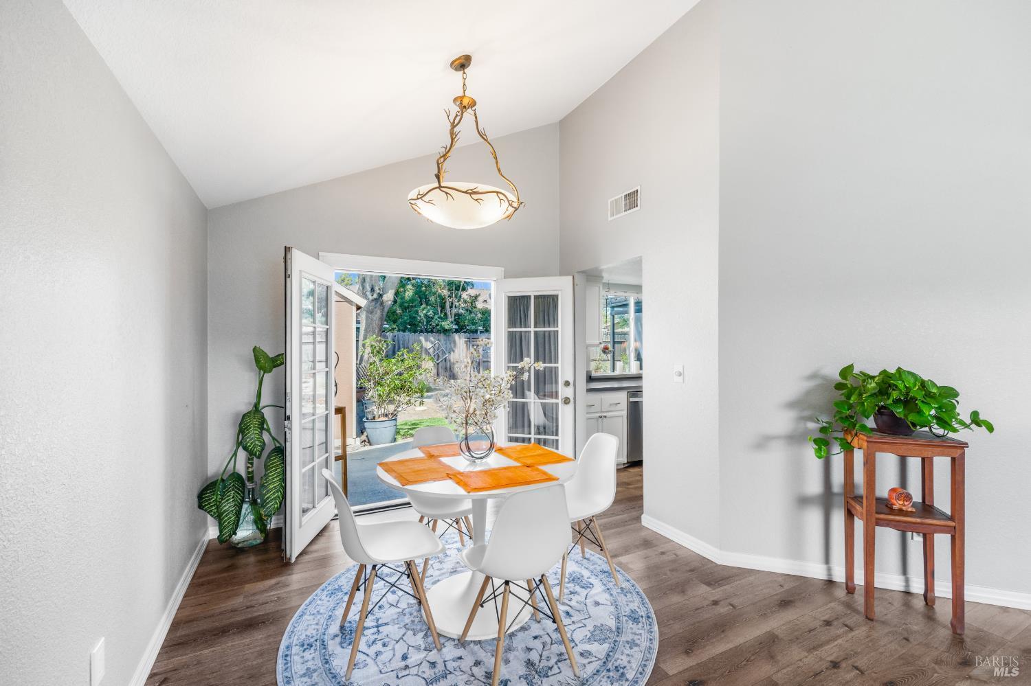 268 Marna Drive Vacaville CA 95687