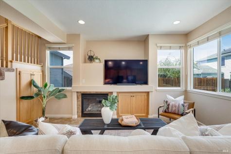 1268 Pedroncelli Drive Windsor CA 95492