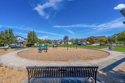 1268 Pedroncelli Drive Windsor CA 95492