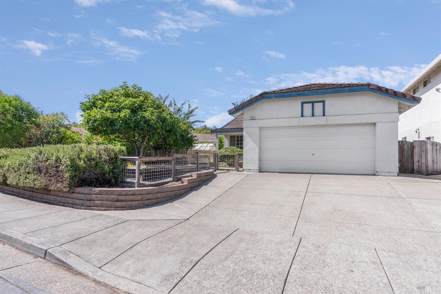 1045 Ventana Drive Windsor CA 95492