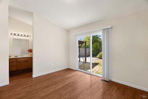 1045 Ventana Drive Windsor CA 95492