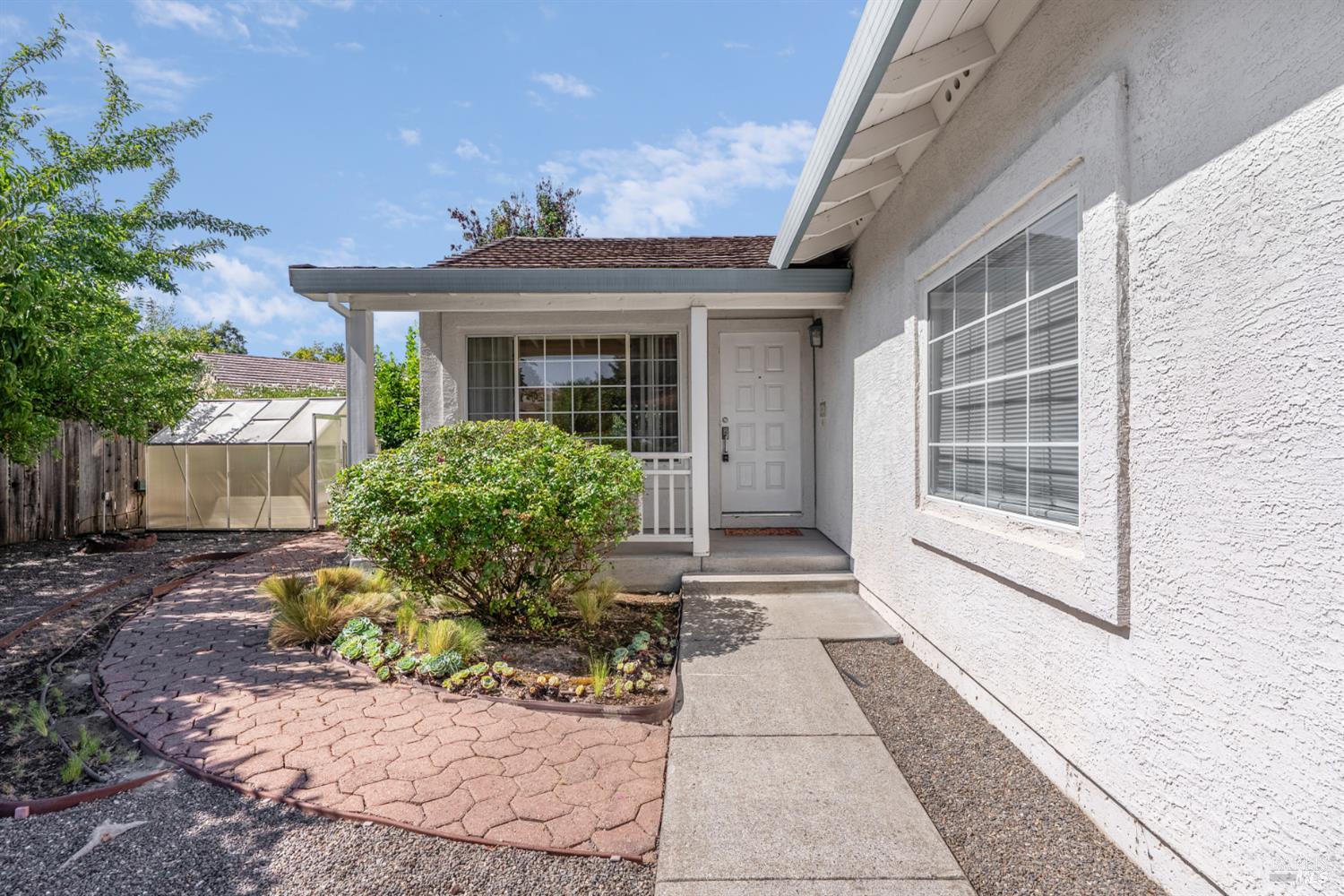 1045 Ventana Drive Windsor CA 95492