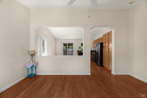 1045 Ventana Drive Windsor CA 95492