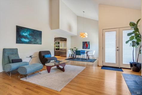 1008 West Street Petaluma CA 94952