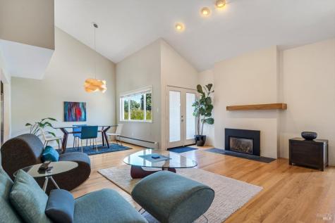 1008 West Street Petaluma CA 94952