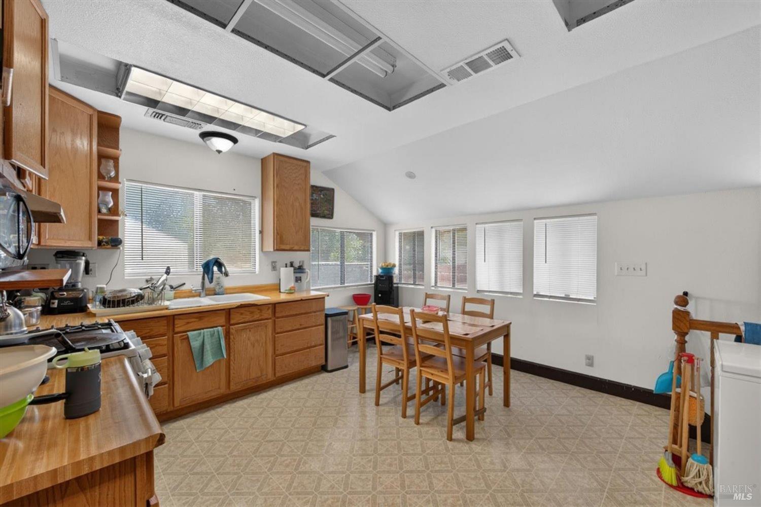 4694 Baker Road Winters CA 95694