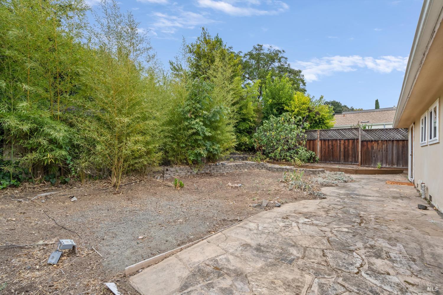 409 Lincoln Street Healdsburg CA 95448
