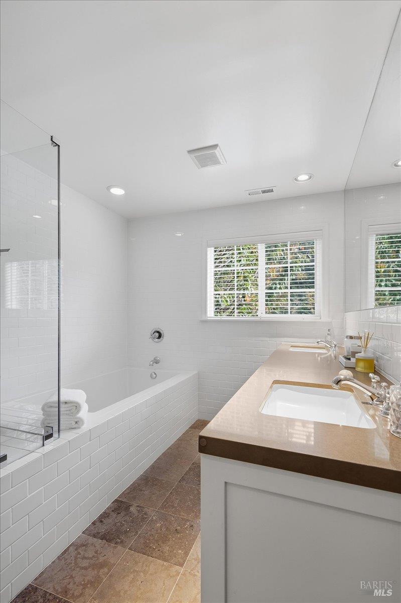 22753 Sylvan Way Monte Rio CA 95462