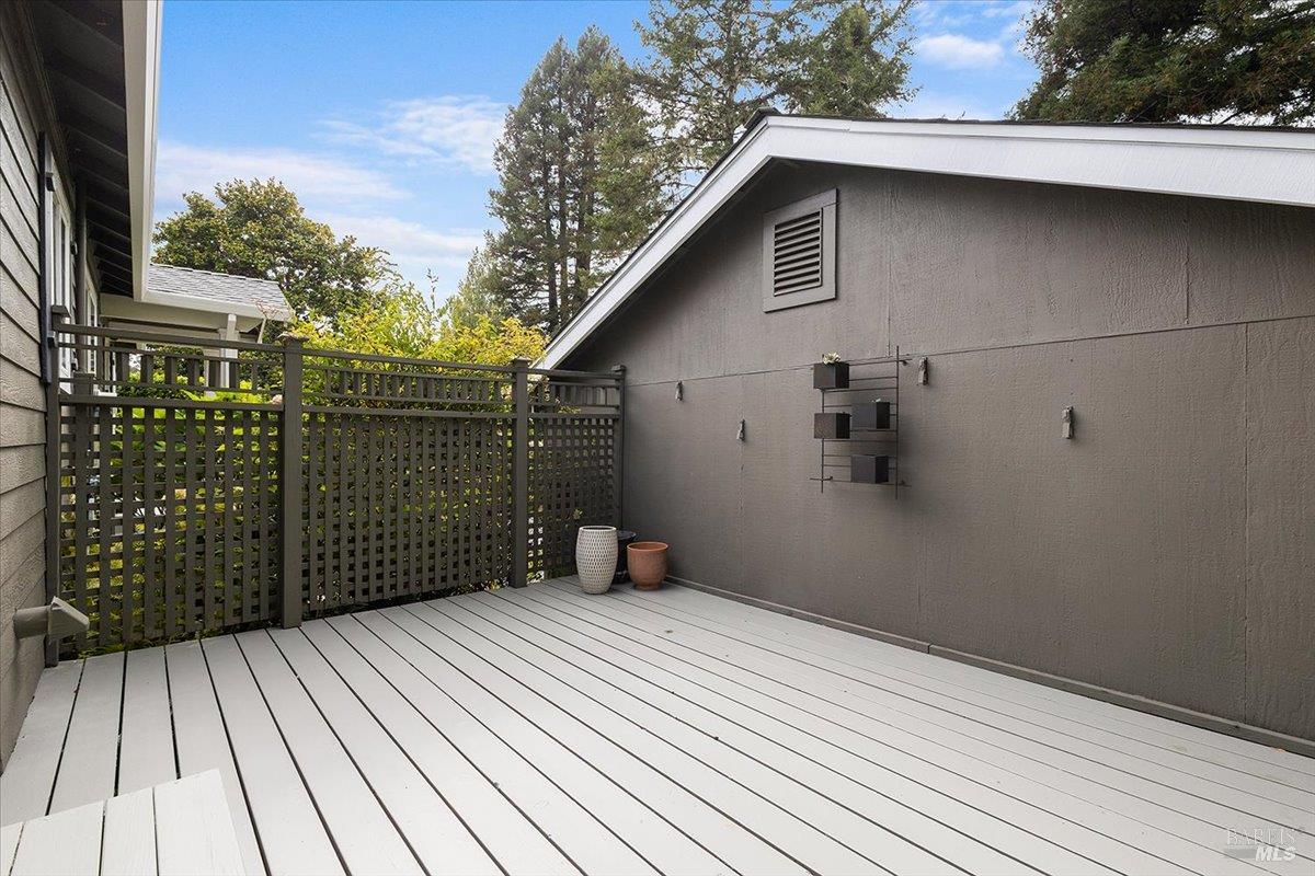 22753 Sylvan Way Monte Rio CA 95462