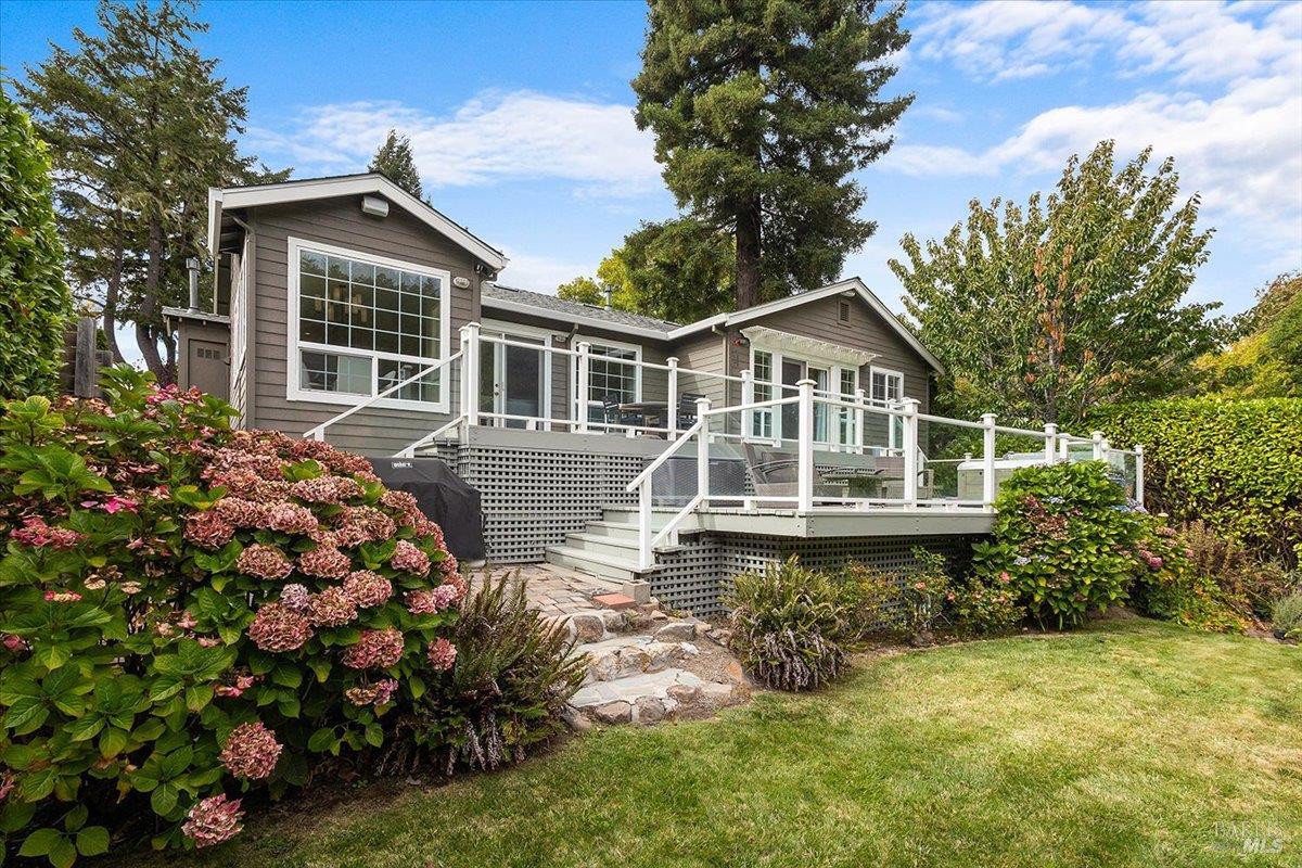 22753 Sylvan Way Monte Rio CA 95462