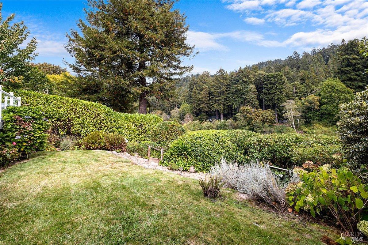 22753 Sylvan Way Monte Rio CA 95462
