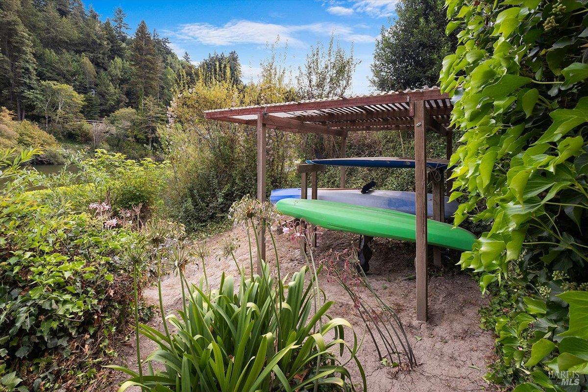 22753 Sylvan Way Monte Rio CA 95462