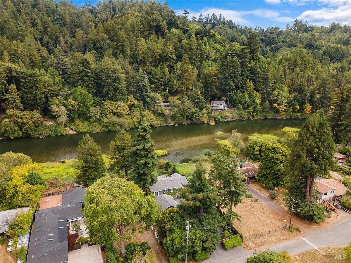22753 Sylvan Way Monte Rio CA 95462