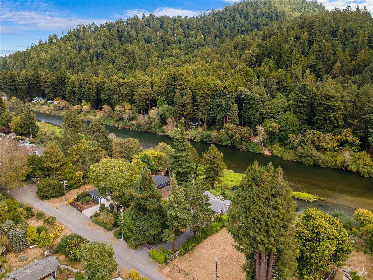 22753 Sylvan Way Monte Rio CA 95462