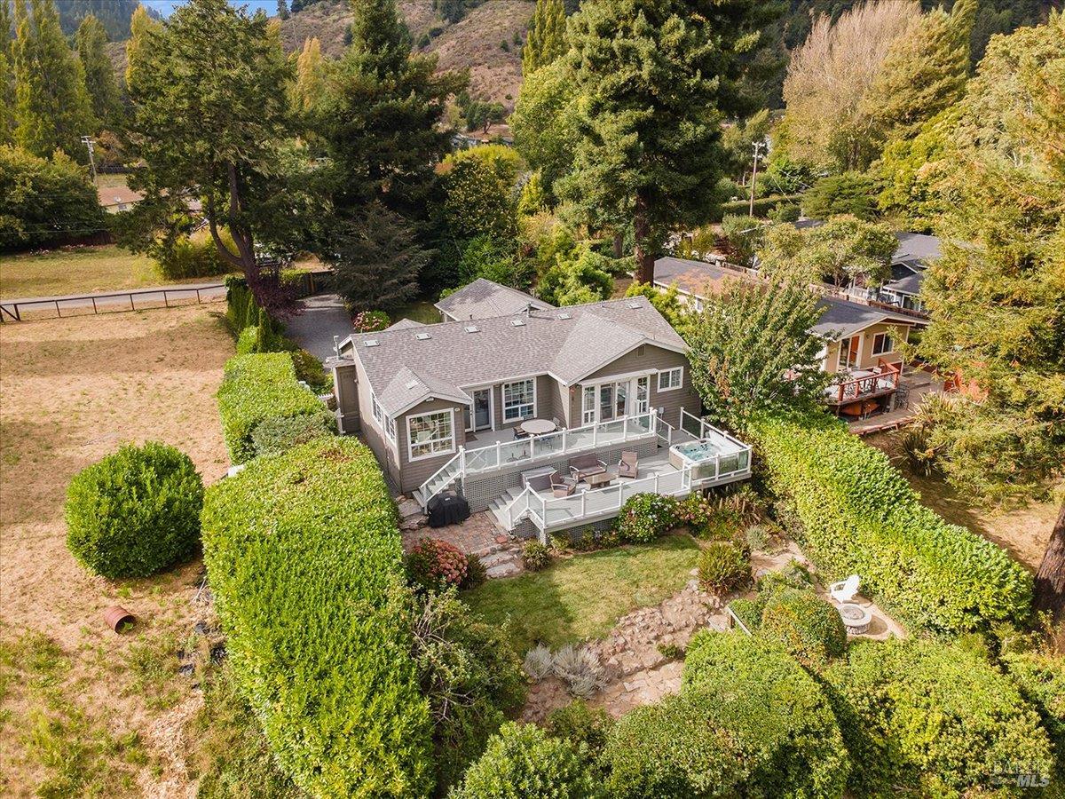 22753 Sylvan Way Monte Rio CA 95462