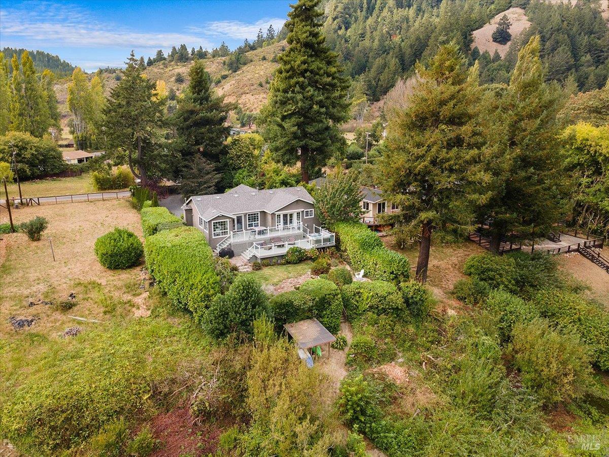 22753 Sylvan Way Monte Rio CA 95462