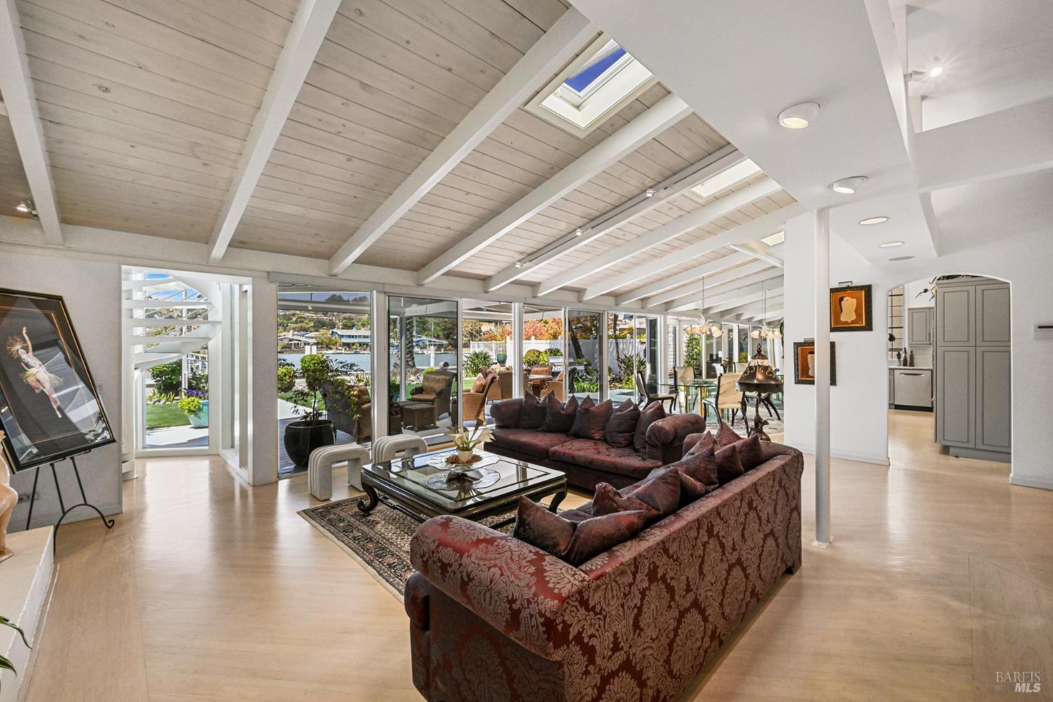15 Sorrento Way San Rafael CA 94901