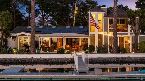 15 Sorrento Way San Rafael CA 94901