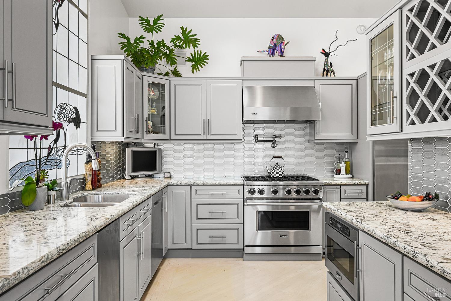 15 Sorrento Way San Rafael CA 94901