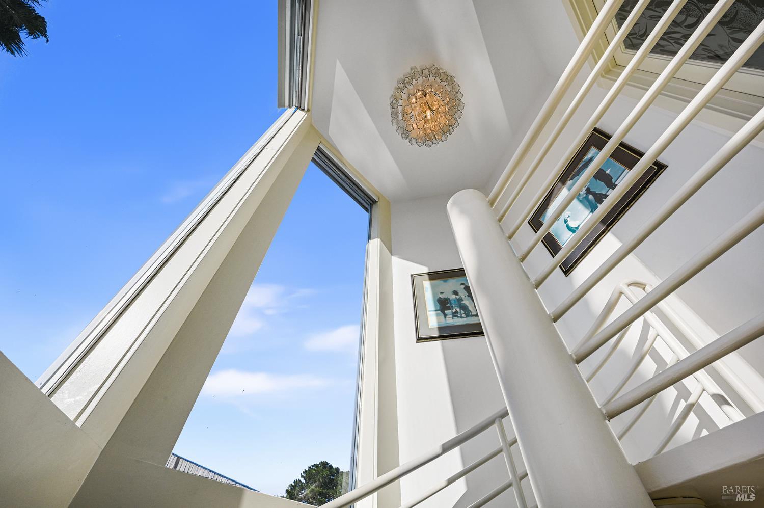 15 Sorrento Way San Rafael CA 94901