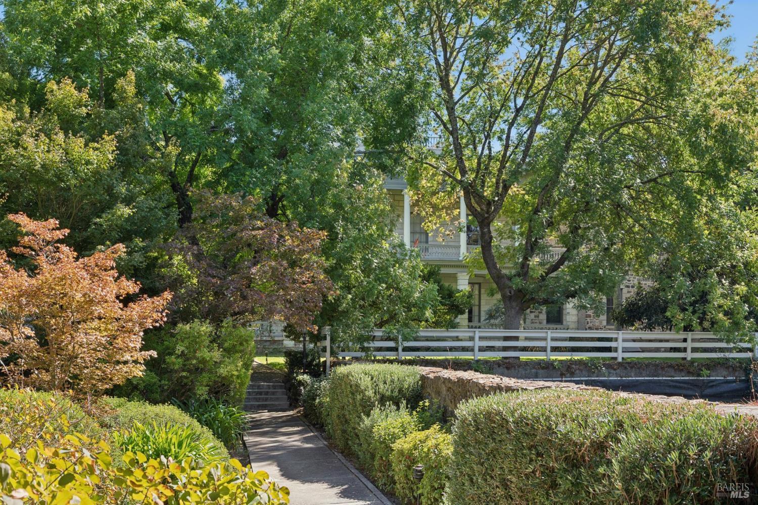 173 Temelec Circle Sonoma CA 95476