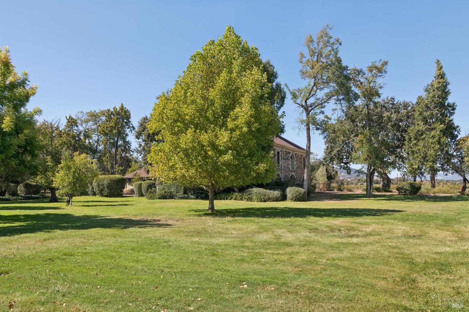 173 Temelec Circle Sonoma CA 95476