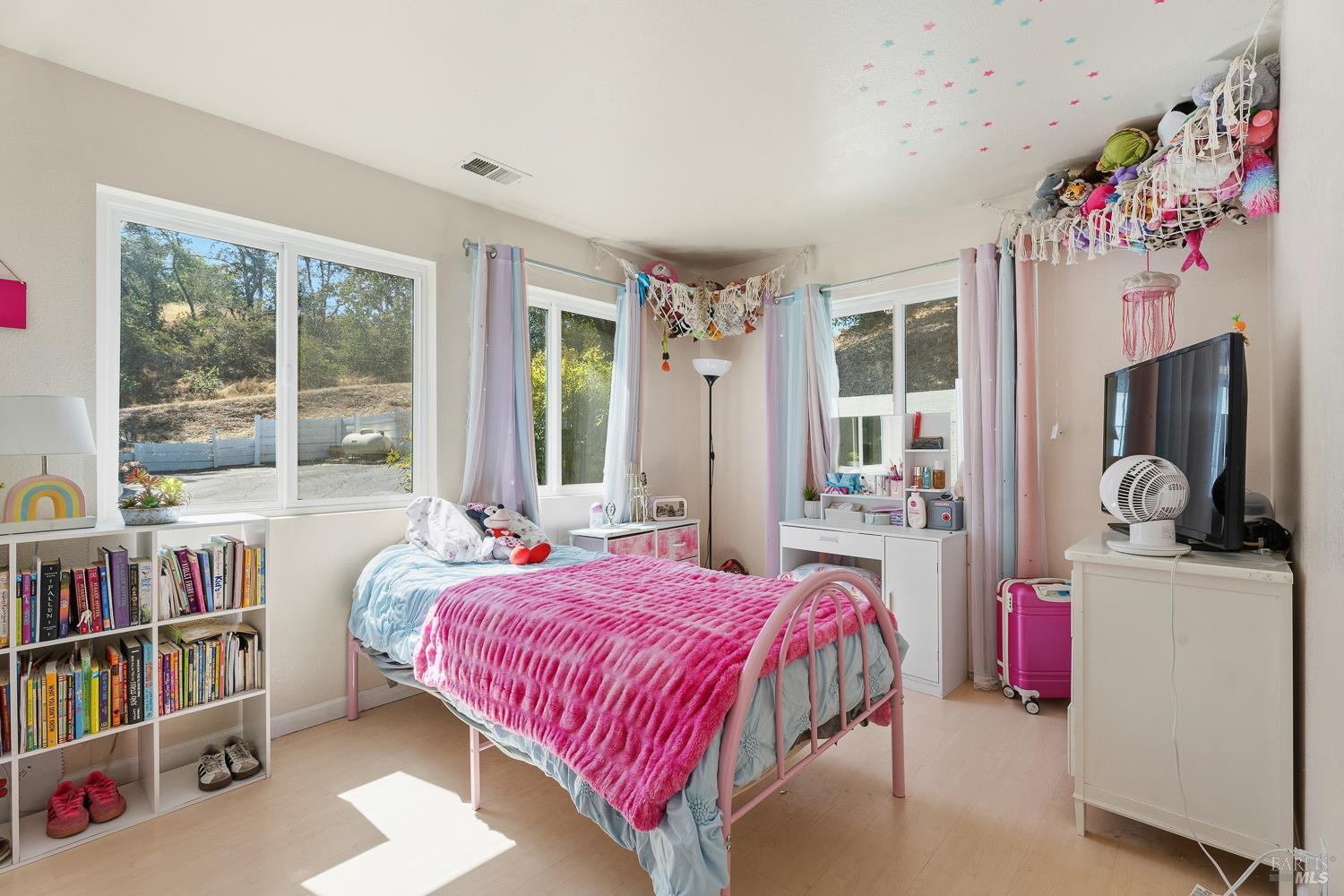 5791 Lake Ridge Drive Ukiah CA 95482