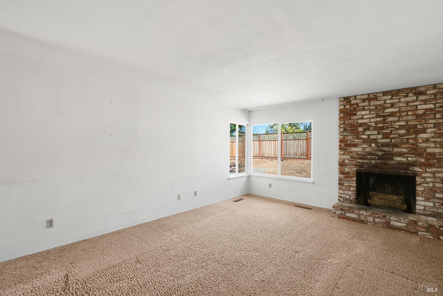 5523 Mulberry Drive Santa Rosa CA 95409