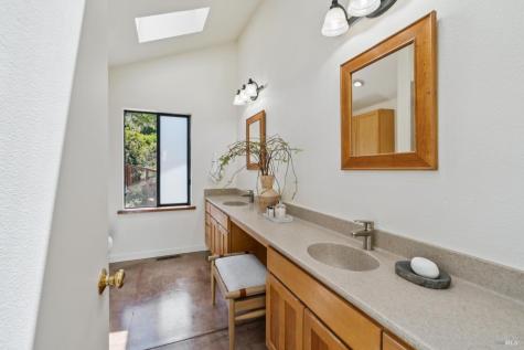 100 Heather Lane Inverness CA 94937