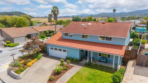 489 Quercus Court Novato CA 94945