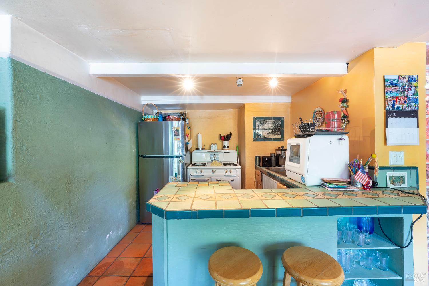 2693 S Fitch Mountain Road Healdsburg CA 95448