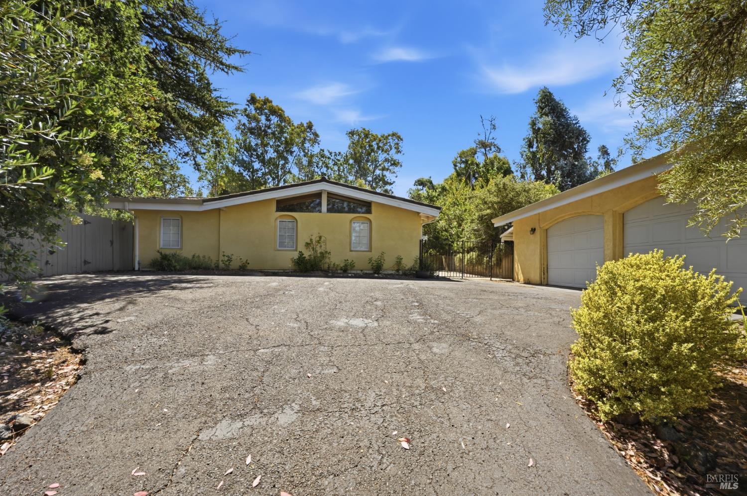 5565 Ca-12 Santa Rosa CA 95409