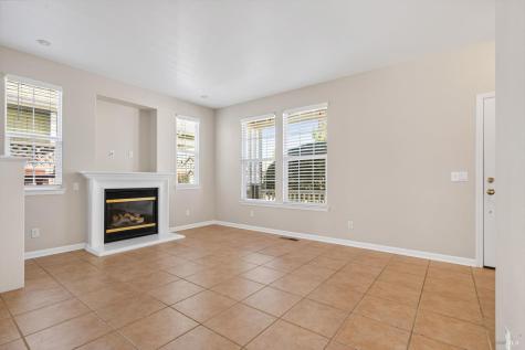 4728 Starbuck Avenue Santa Rosa CA 95409
