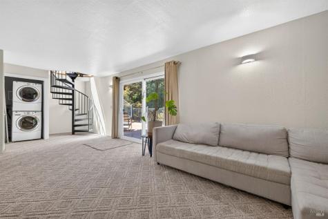 8230 Spring Drive Forestville CA 95436