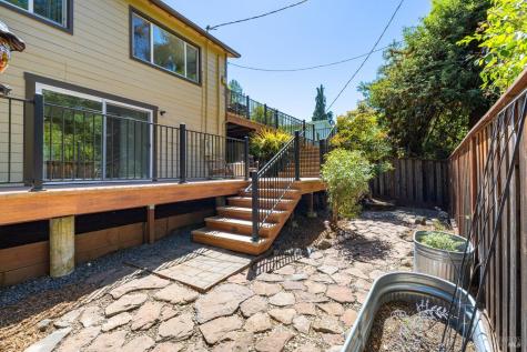 8230 Spring Drive Forestville CA 95436