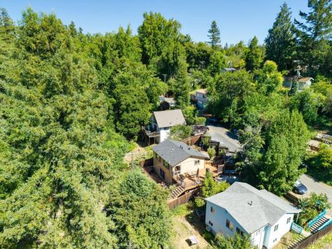 8230 Spring Drive Forestville CA 95436