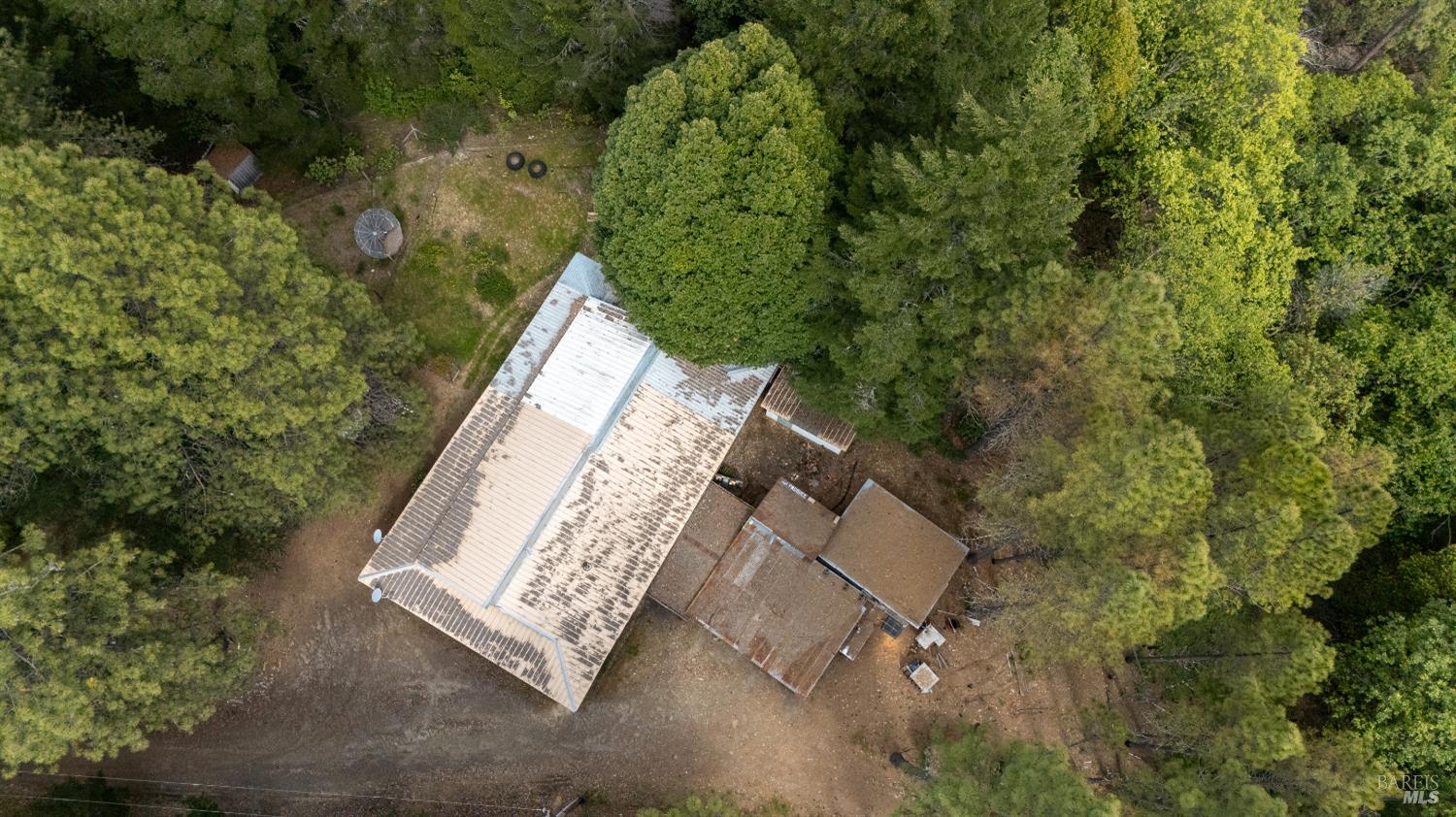 28655 N Highway 101 Highway Willits CA 95490