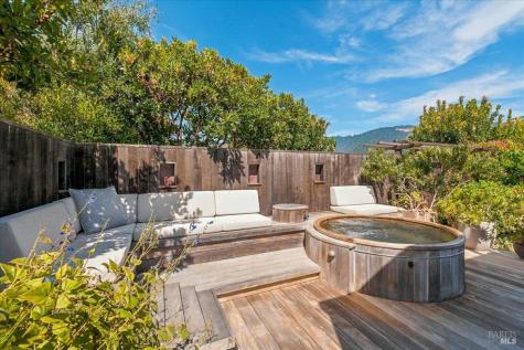 290 Seadrift Road Stinson Beach CA 94970
