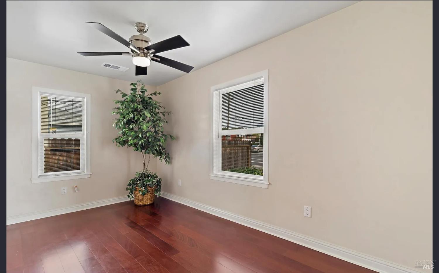 1125 E 5th Street Benicia CA 94510