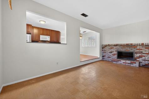 1712 Weaverly Drive Petaluma CA 94954