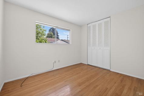 1712 Weaverly Drive Petaluma CA 94954