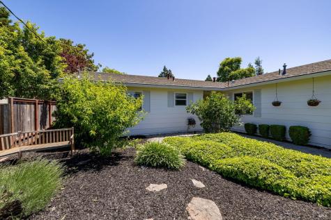 1712 Weaverly Drive Petaluma CA 94954
