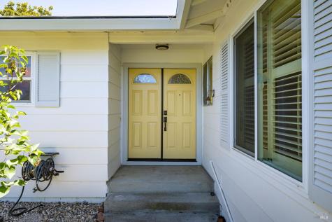 1712 Weaverly Drive Petaluma CA 94954