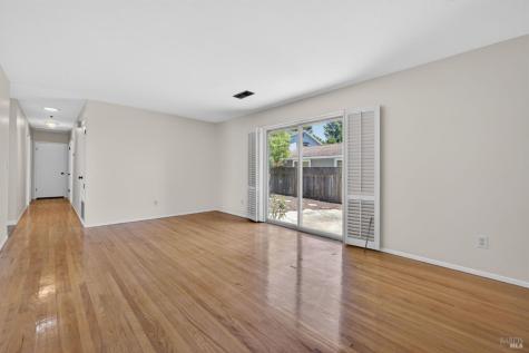 1712 Weaverly Drive Petaluma CA 94954