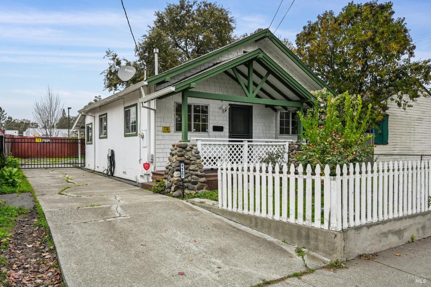 1127 Cleveland Avenue Santa Rosa CA 95401