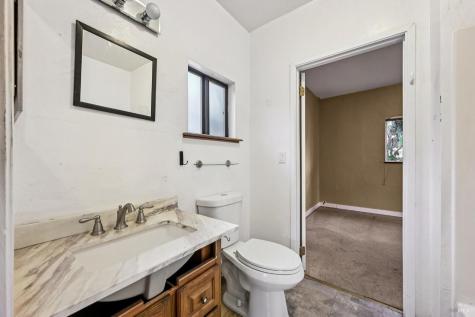1127 Cleveland Avenue Santa Rosa CA 95401