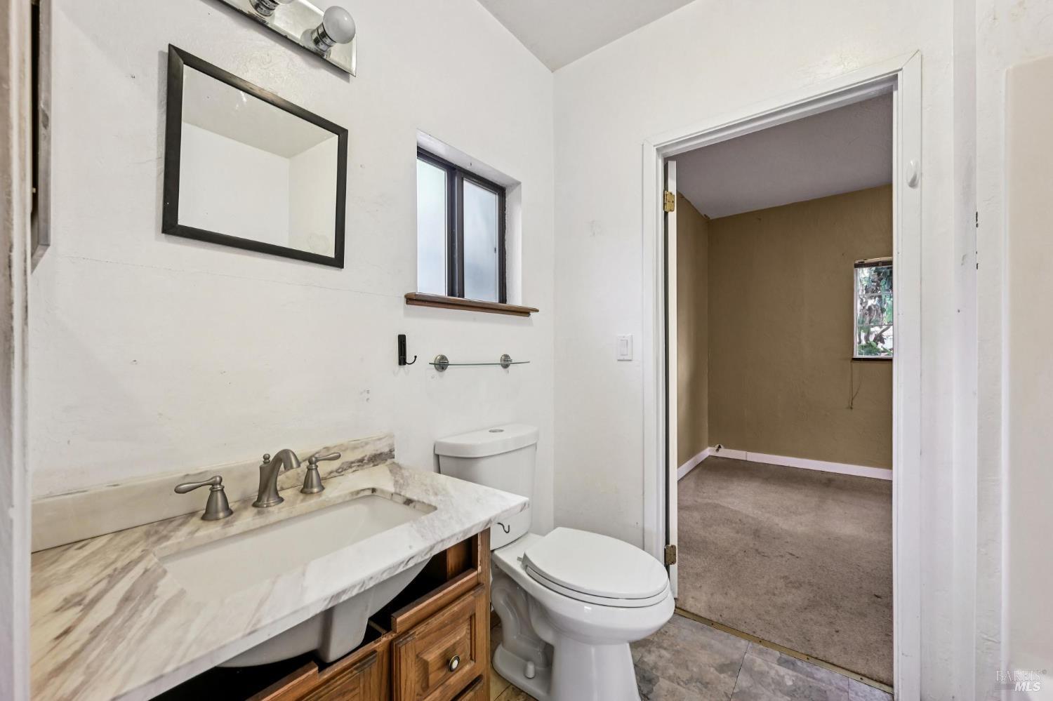 1127 Cleveland Avenue Santa Rosa CA 95401